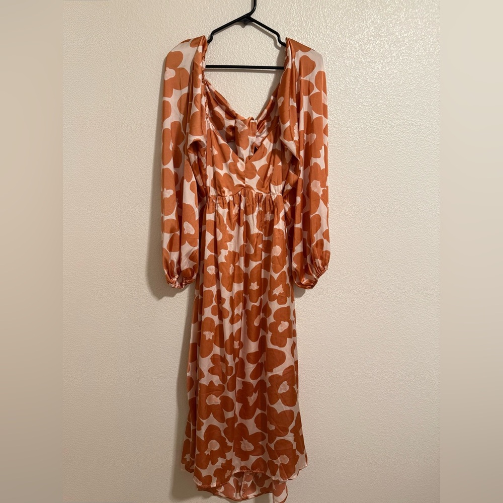 Cut out midi dress